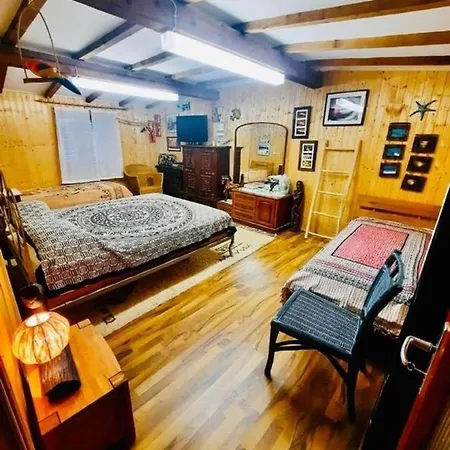 Isola Ferienhaous In Der Holiday home Grono